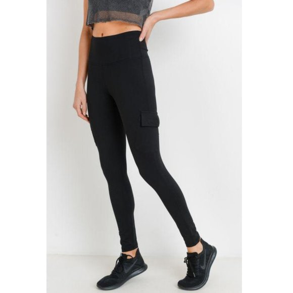 Highwaist Cargo Leggings with Velcro Pockets - Picture 2 of 9